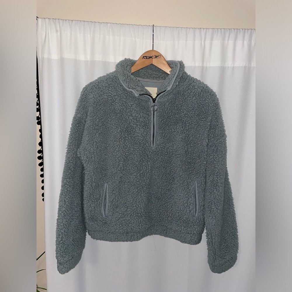 Thread & Supply fluffy Sherpa quarter zip pullover women’s M medium blue soft
